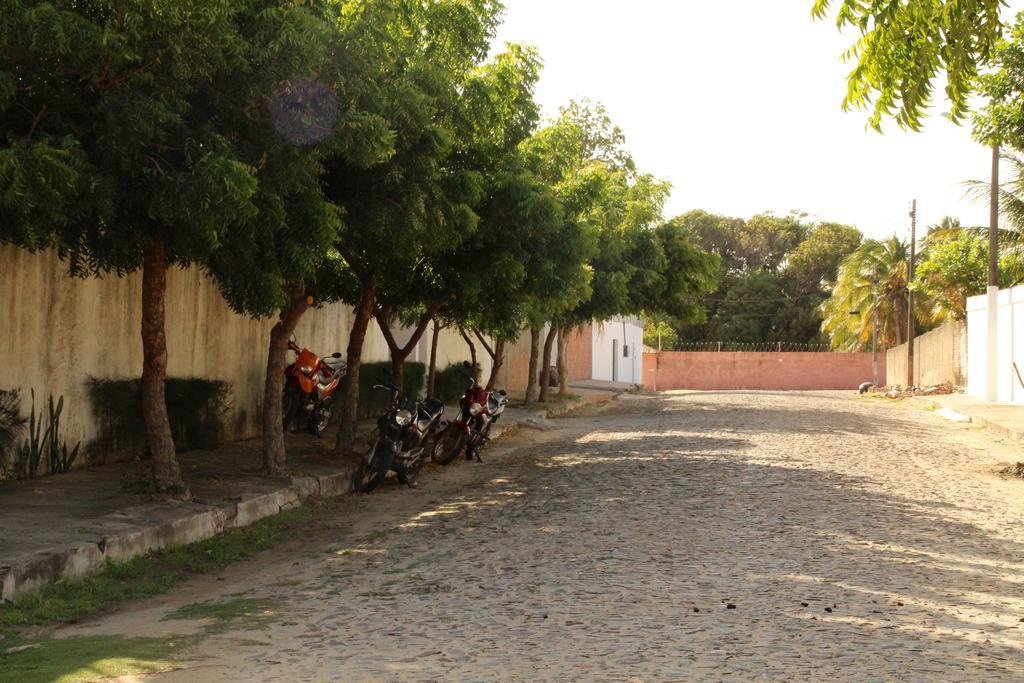 Pousada California Tia Lia Paracuru Bagian luar foto